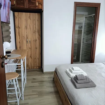 Oda ve Kahvaltı Raggio Di Sole 3*