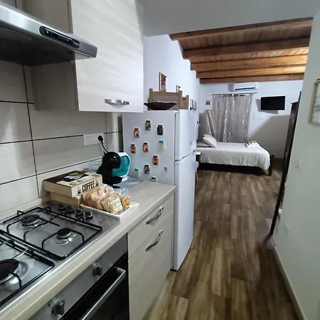 Raggio Di Sole Oda ve Kahvaltı Iglesias